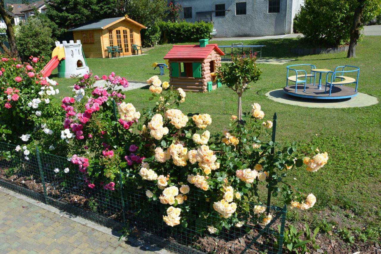 Residence Girasole Casa Gialla 콜리코 외부 사진