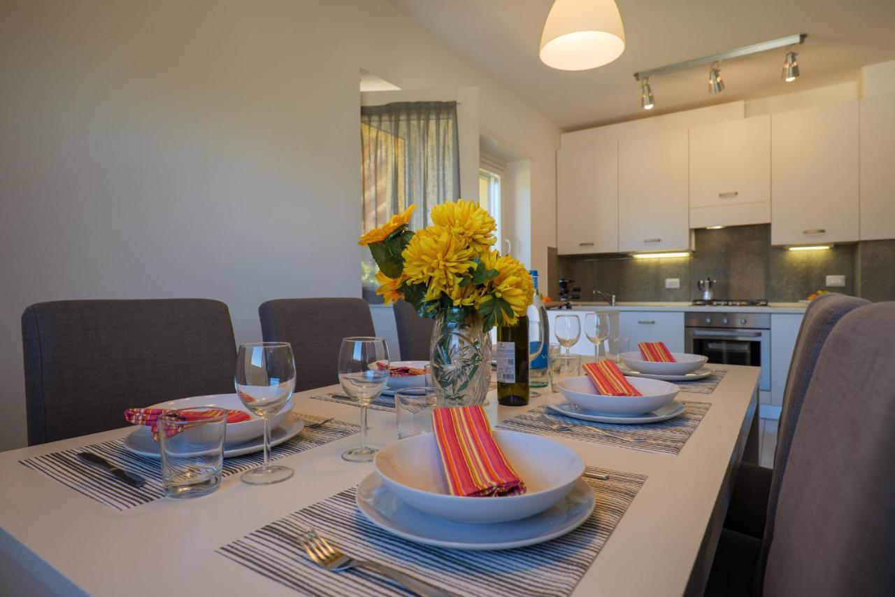 Residence Girasole Casa Gialla 콜리코 외부 사진