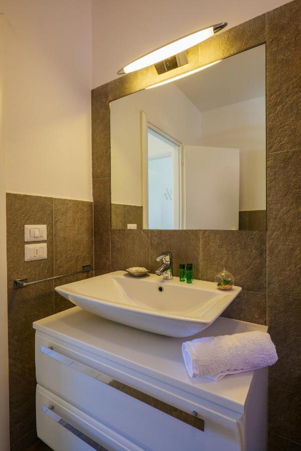 Residence Girasole Casa Gialla 콜리코 외부 사진