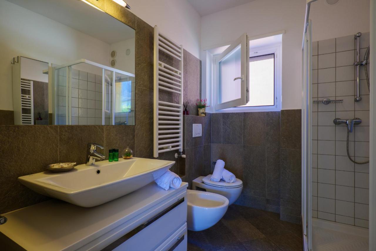Residence Girasole Casa Gialla 콜리코 외부 사진