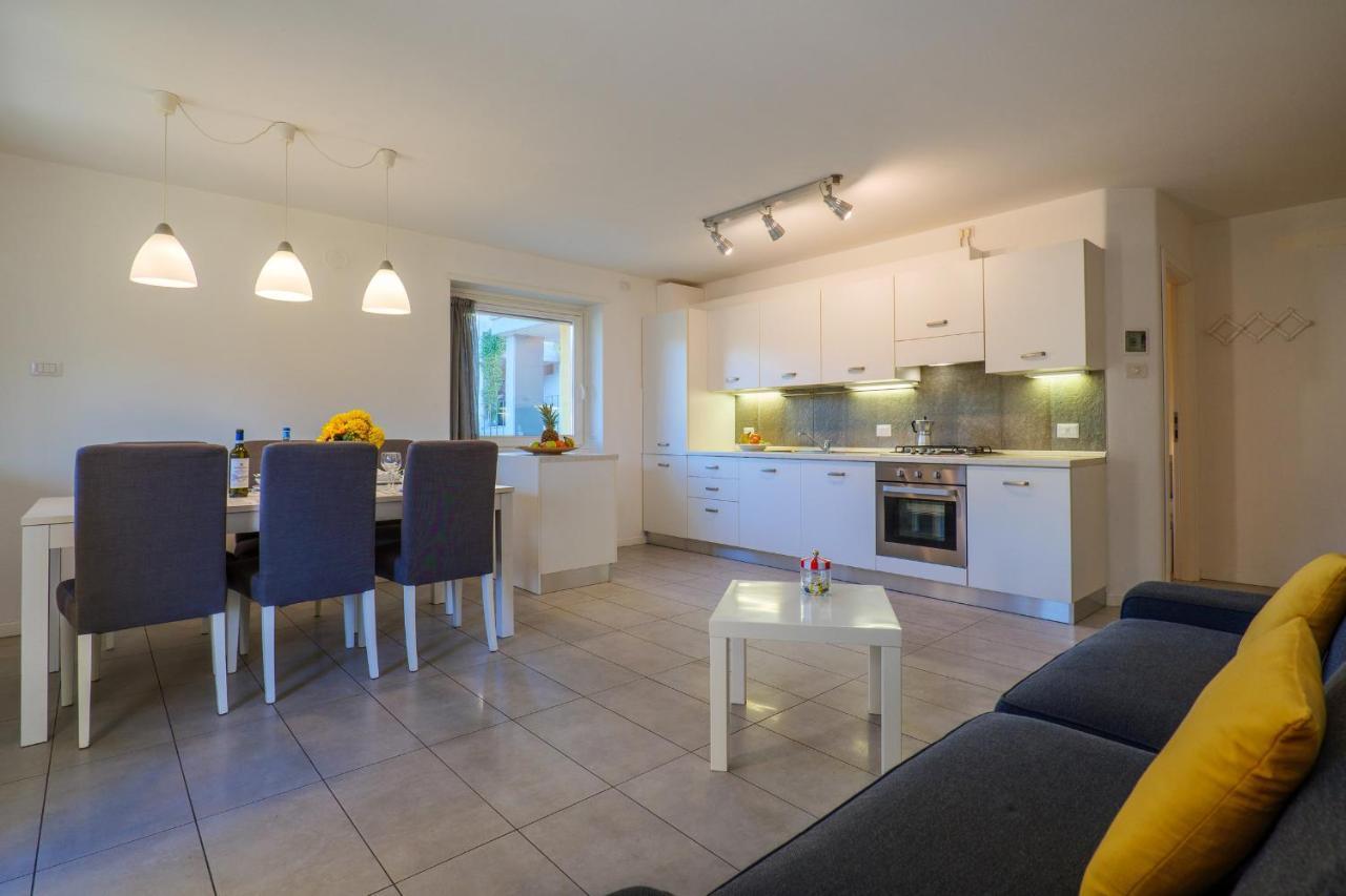 Residence Girasole Casa Gialla 콜리코 외부 사진