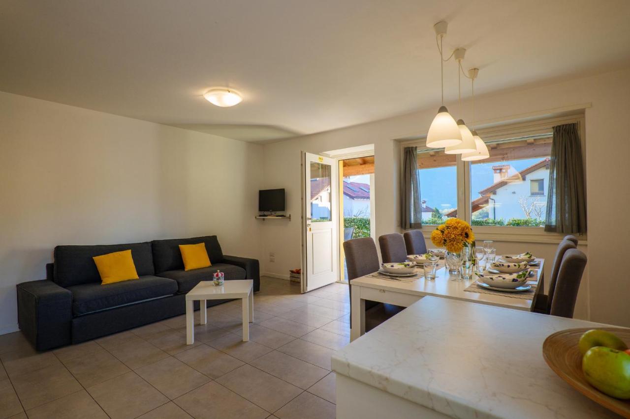 Residence Girasole Casa Gialla 콜리코 외부 사진